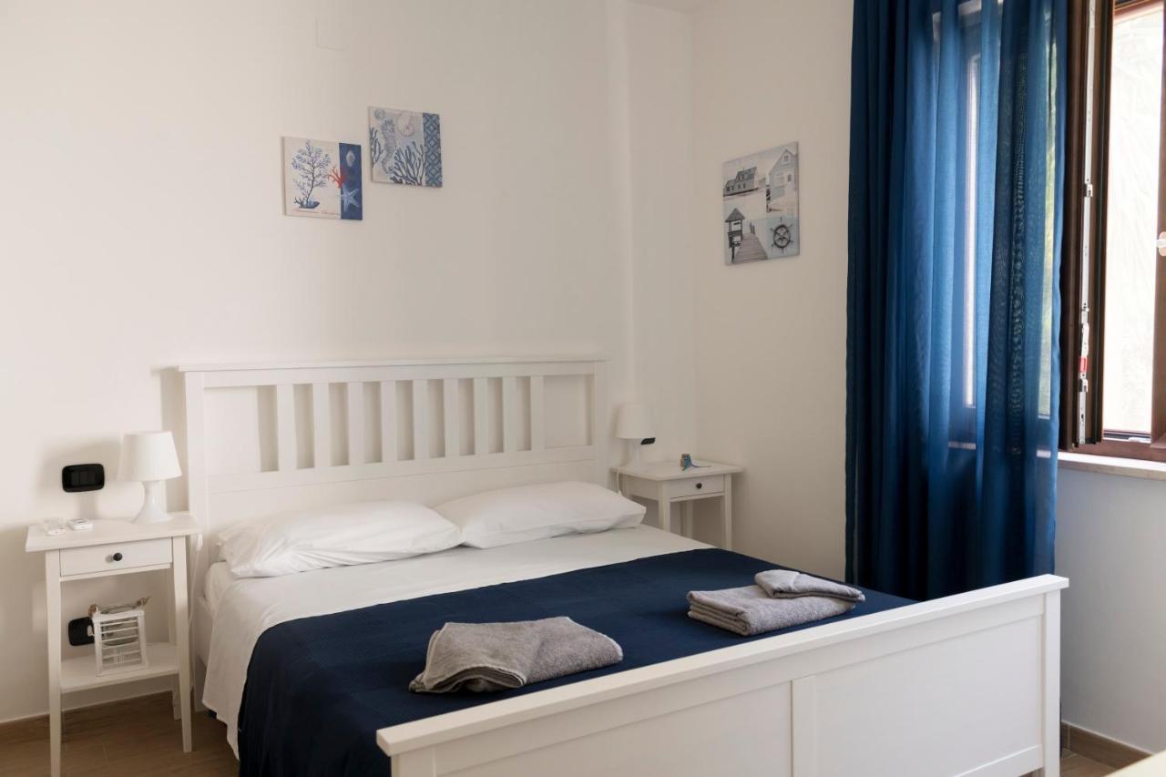L'Oasi Di Giorgia Bed & Breakfast Cittadella del Capo Ngoại thất bức ảnh