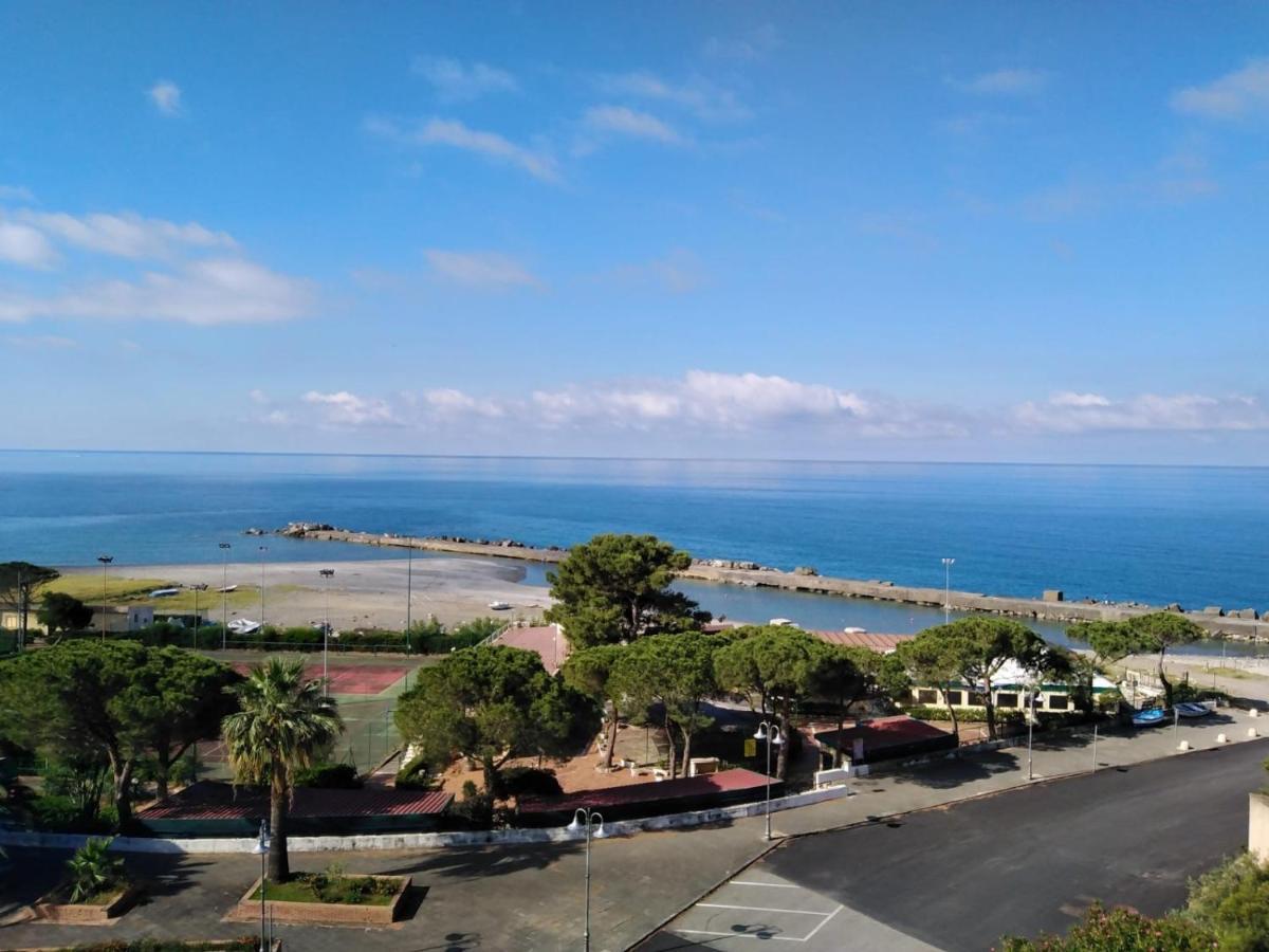 L'Oasi Di Giorgia Bed & Breakfast Cittadella del Capo Ngoại thất bức ảnh