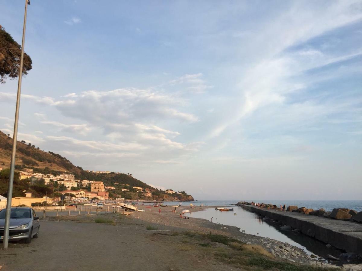 L'Oasi Di Giorgia Bed & Breakfast Cittadella del Capo Ngoại thất bức ảnh