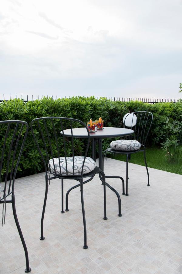 L'Oasi Di Giorgia Bed & Breakfast Cittadella del Capo Ngoại thất bức ảnh